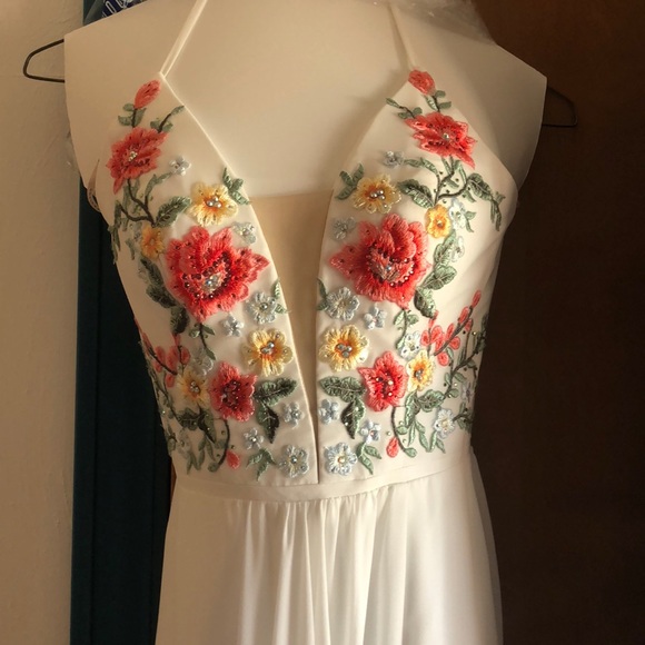 Faviana Dresses & Skirts - Faviana Prom Dress